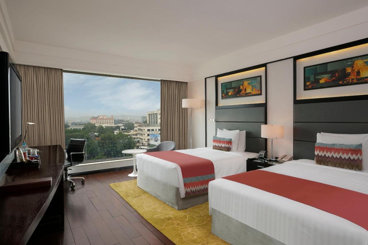 Crowne Plaza Pune City Centre By Ihg Bagian luar foto