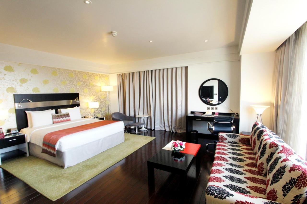 Crowne Plaza Pune City Centre By Ihg Bagian luar foto