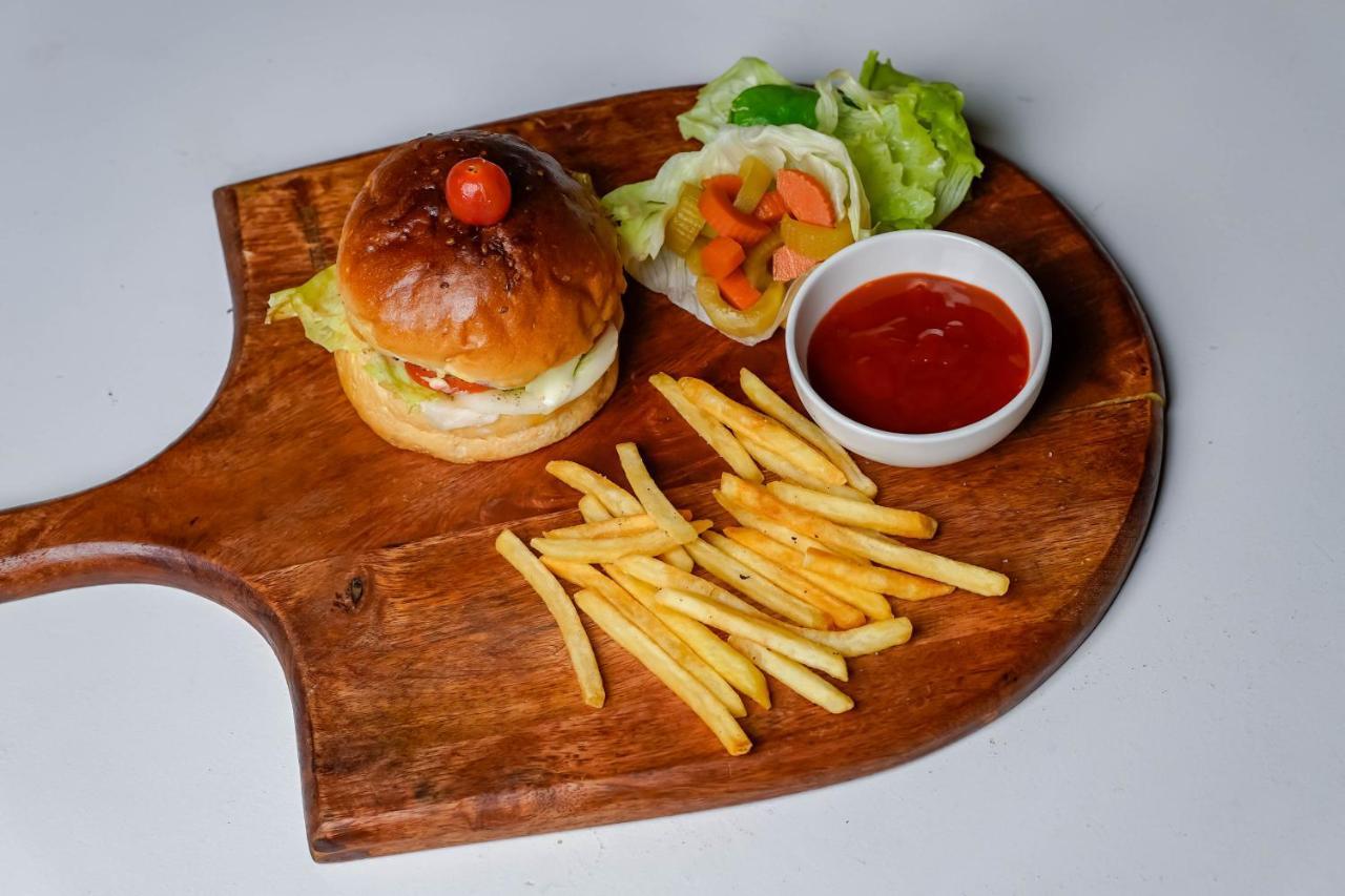 Crowne Plaza Pune City Centre By Ihg Bagian luar foto