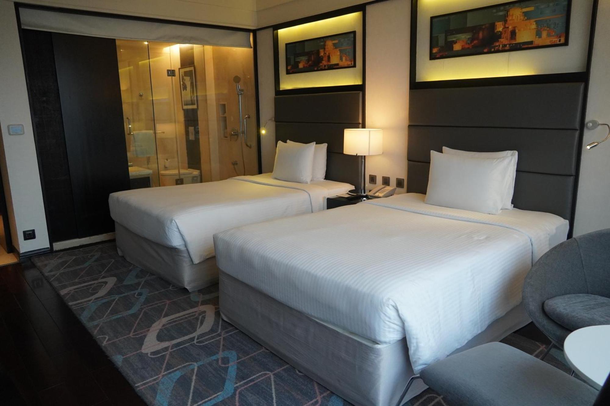 Crowne Plaza Pune City Centre By Ihg Bagian luar foto