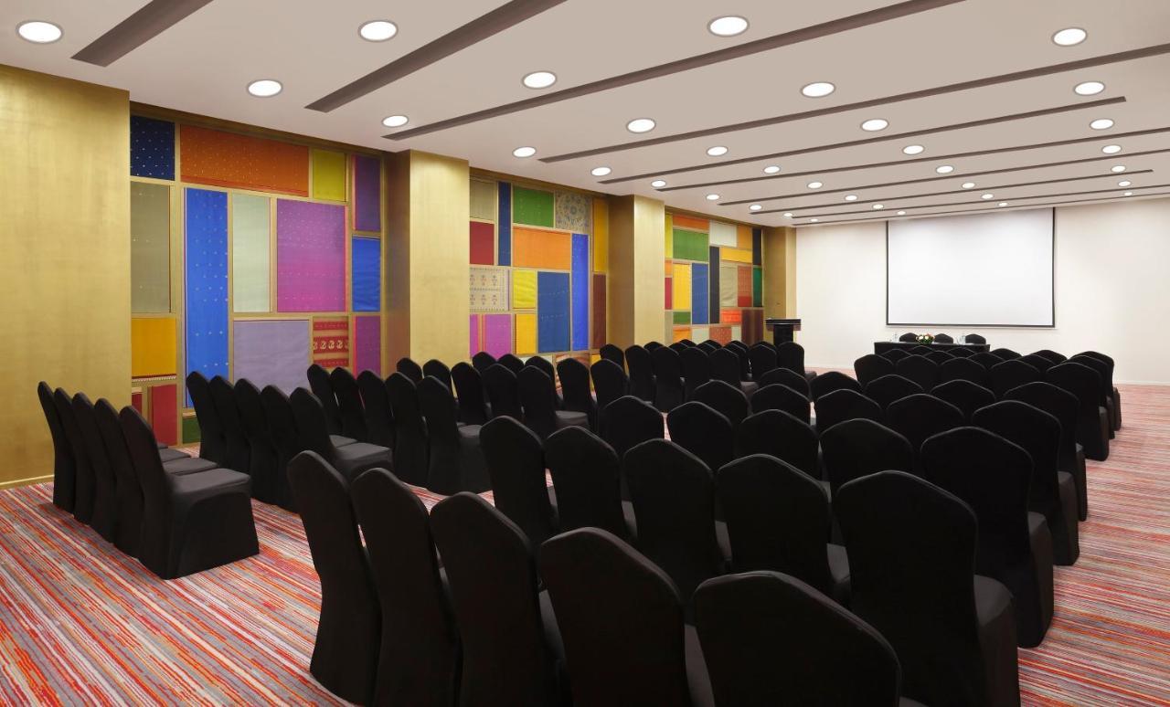 Crowne Plaza Pune City Centre By Ihg Bagian luar foto