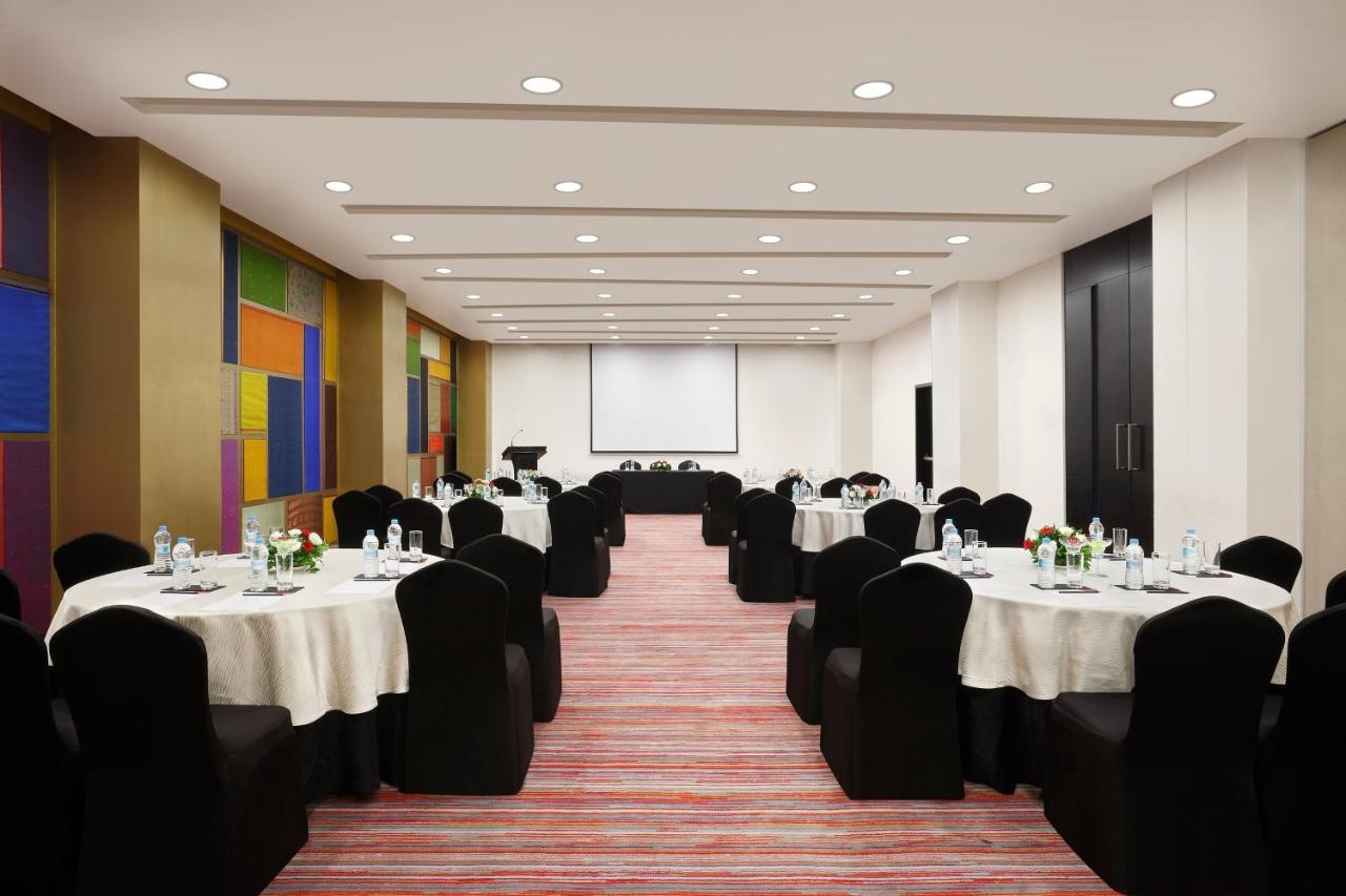 Crowne Plaza Pune City Centre By Ihg Bagian luar foto